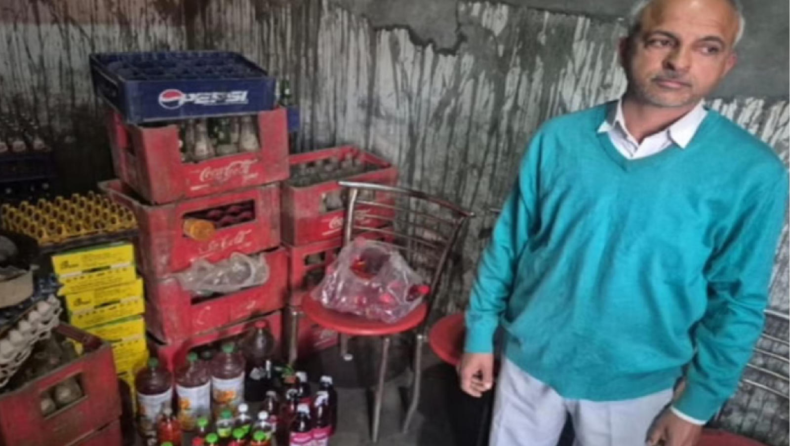 Police raid at egg shop selling illegal country liquor in soft drink bottles Shahzadpur